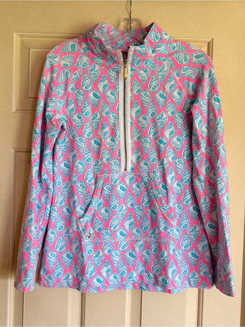 EUC Lilly Pulitzer Popover in A Lil Tipsy